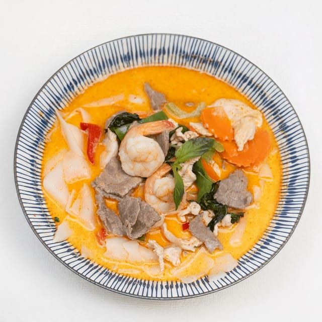 Spicy Curry Noodle.