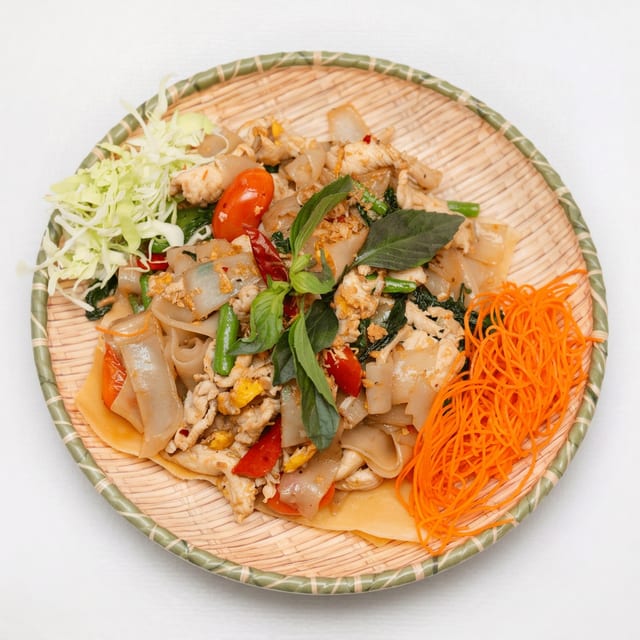 Thai Spaghetti Kee Mao.